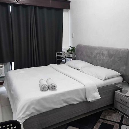 Citadel Inn Makati City Luaran gambar