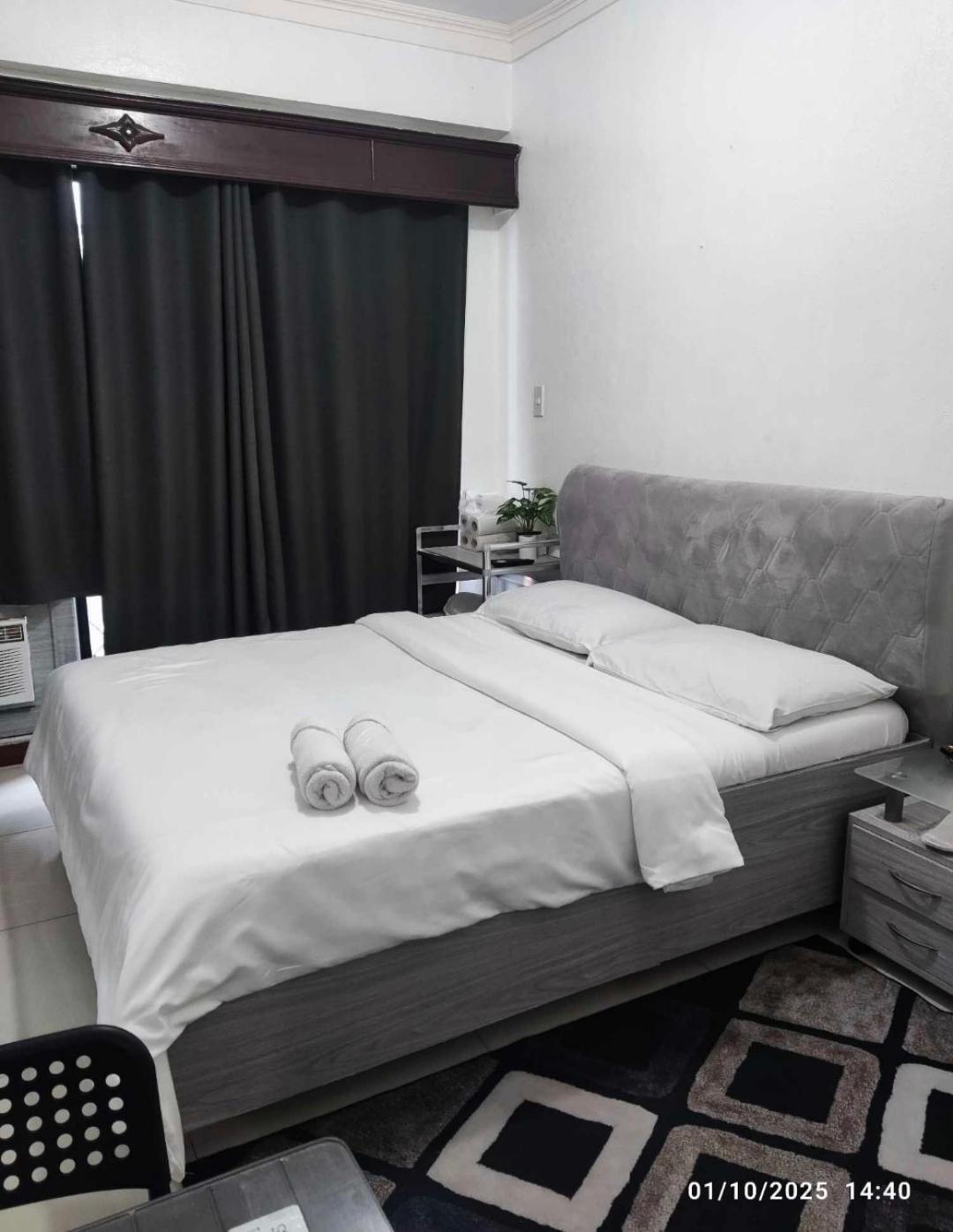 Citadel Inn Makati City Luaran gambar