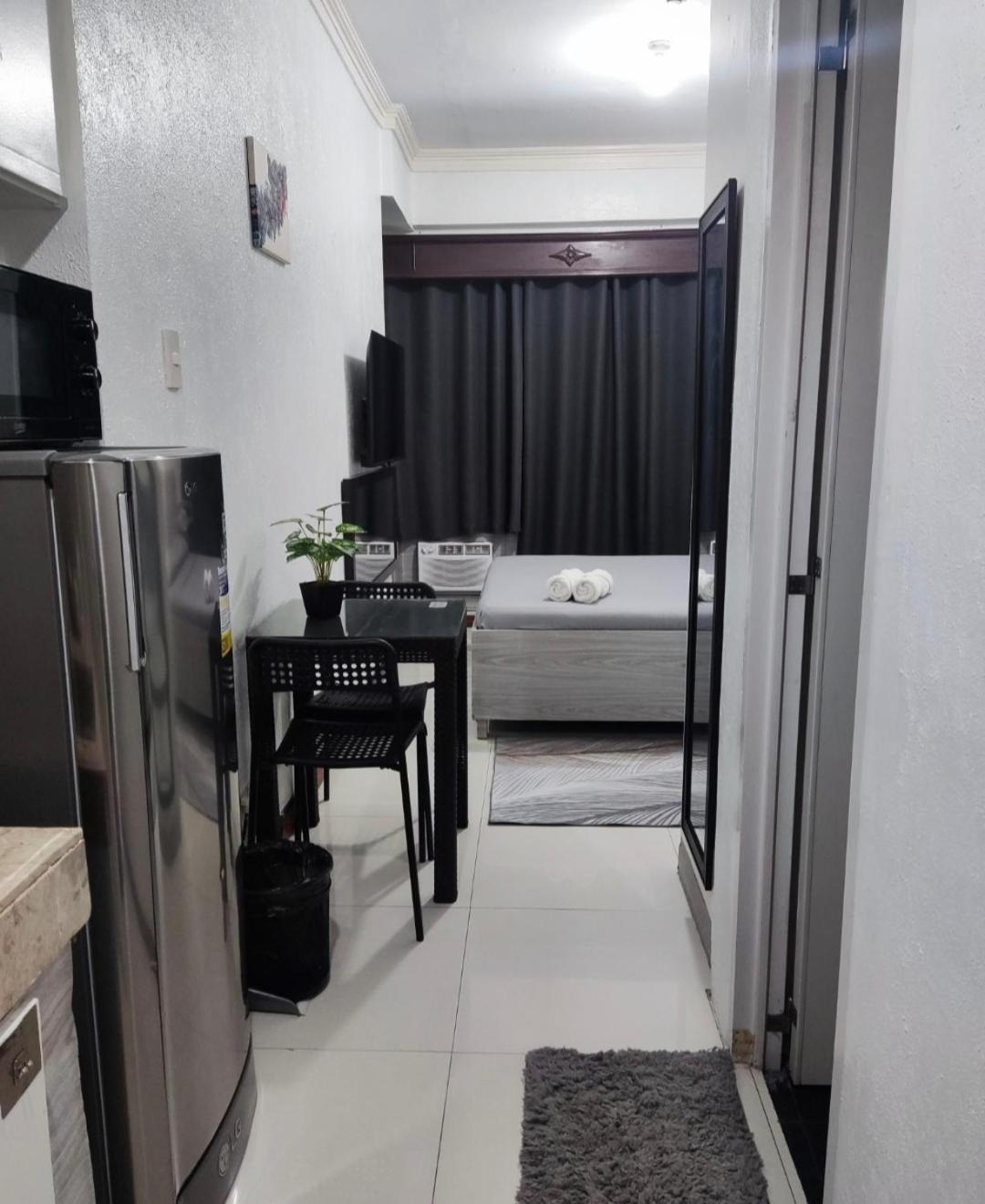Citadel Inn Makati City Luaran gambar
